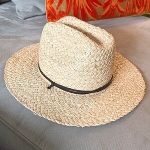 Madewell x Biltmore Straw Hat with brown leather adjustable strap